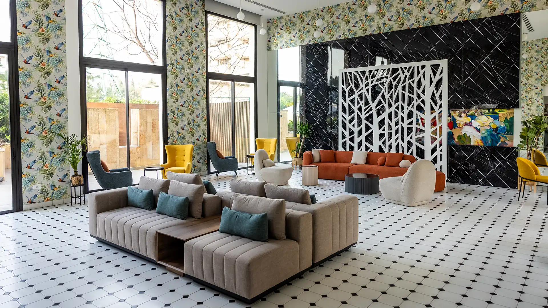 Le Grove Hotel lobby